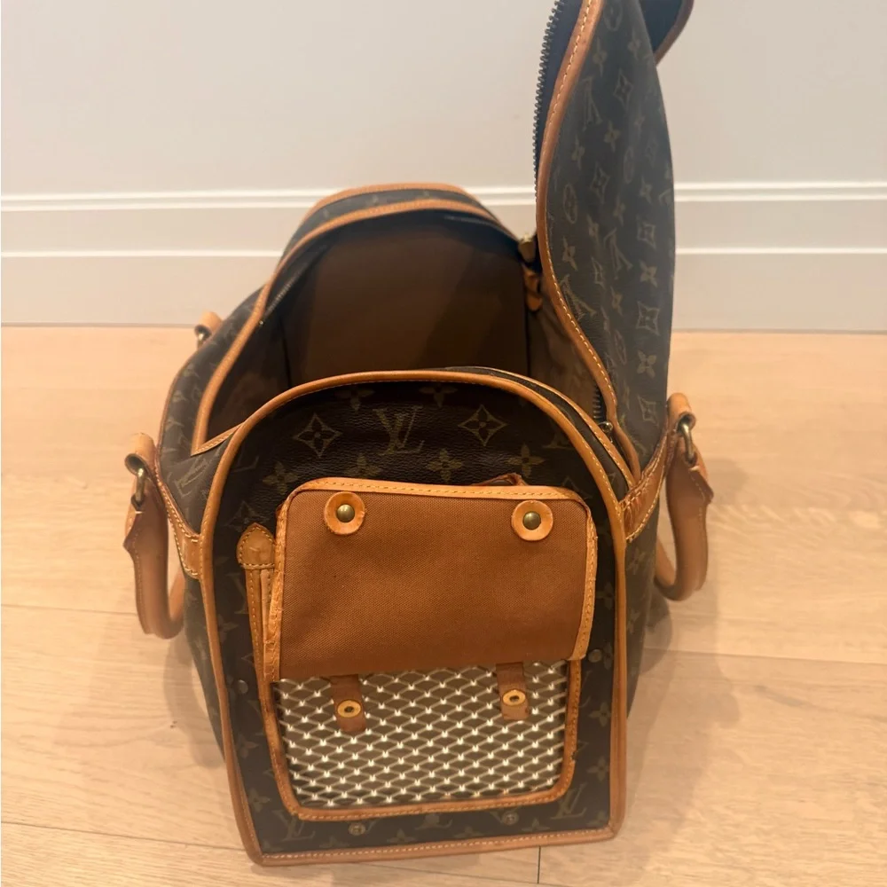 Louis Vuitton Monogram Dog / Cat Carrier Sac Chien
